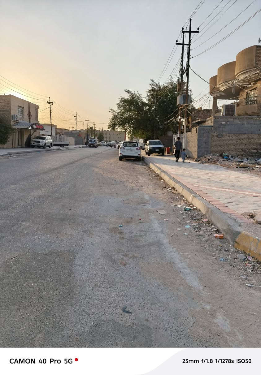 قطعه للبيع مساحه ٣٠٠ م ركن طابو صرف عنوان كربلاء حي القادسية أي استفسار اتصل *********** نستقبل جميع العروض في انحاء كربلاء
