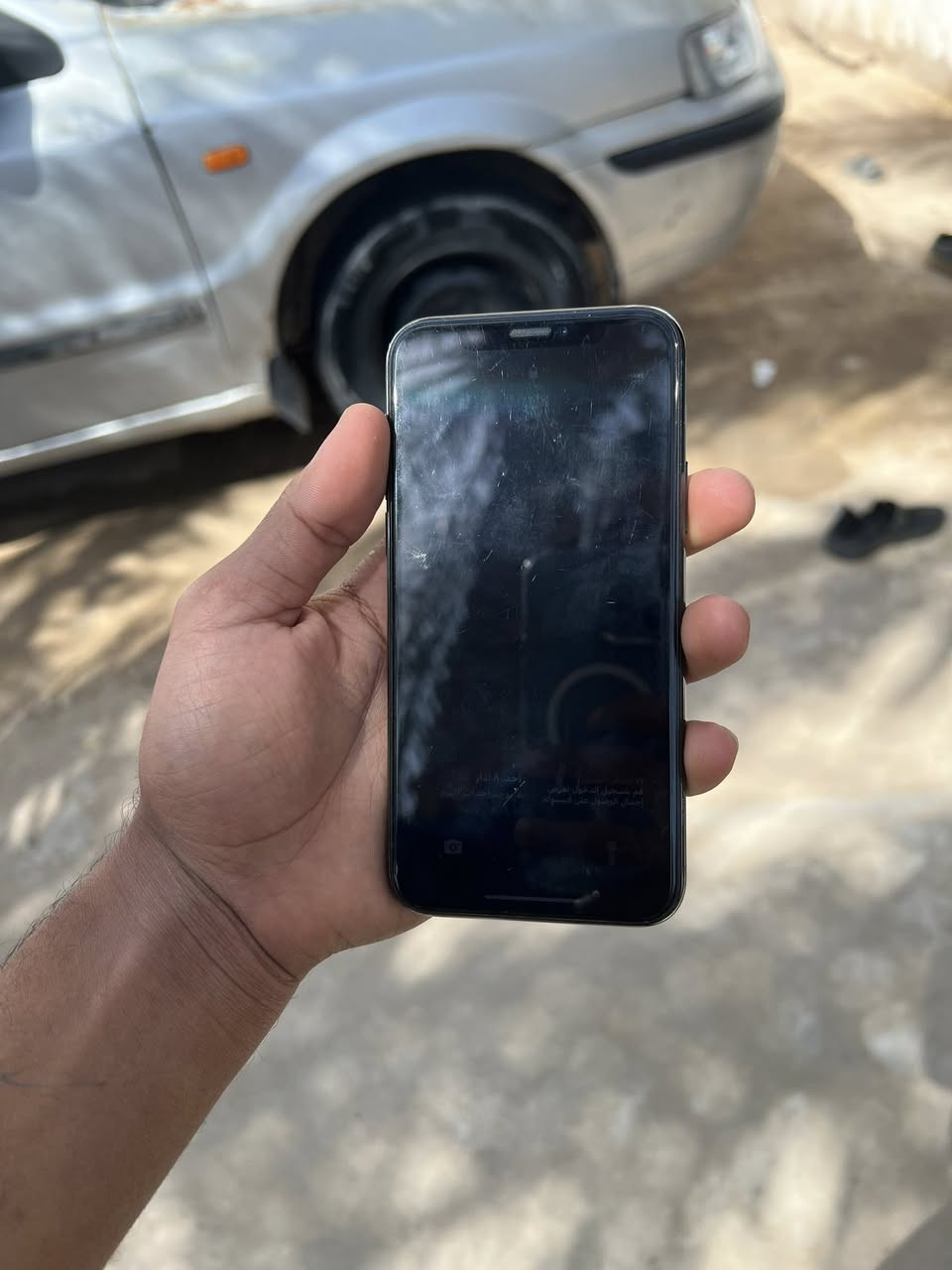 ١١ برو نضيف كلش وتر ما بدل بي شي بطاريه ٨٠ ذاكره ٢٥٦ تخطي حدثته وصار هيج ليفيده يجي خاص سعره مناسب  ***********
