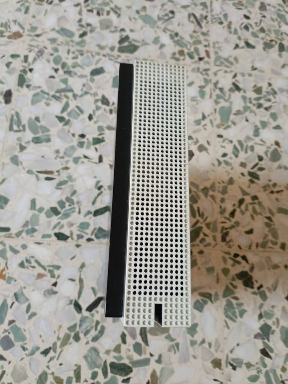 سلام عليكم xbox one s للبيع
يجي وياه كيم باس التمت شهرين مواصفاته معروفه تريد تعرف تفاصيل اكثر  اتصل عل رقم***********  وتحياتي للجميع
