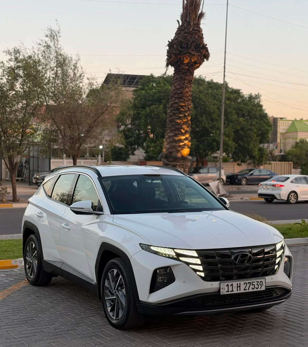 هيونداي توكسان 2022 خليجي
💰 السعر: 177 (قابل للتفاوض)

المواصفات:

* خليجي
* مكفولة (كفالة عامة)
* صبغ بسيط في غطاء الجنطة فقط
* محرك 2000 دوش
* فل مواصفات
* مقاعد جلد
* بصمة وتشغيل عن بُعد
* بصمة للأبواب
* مقاعد كهربائية
* هاند بريك إلكتروني (بصمة)
* الممشى: 100,000 كم
* رقم بغداد إنكليزي جديد
* قابل للتحويل في اليوم التالي

📍 الموقع: بغداد – قرب مجمع النسيم

📞 للاستفسار: ***********
