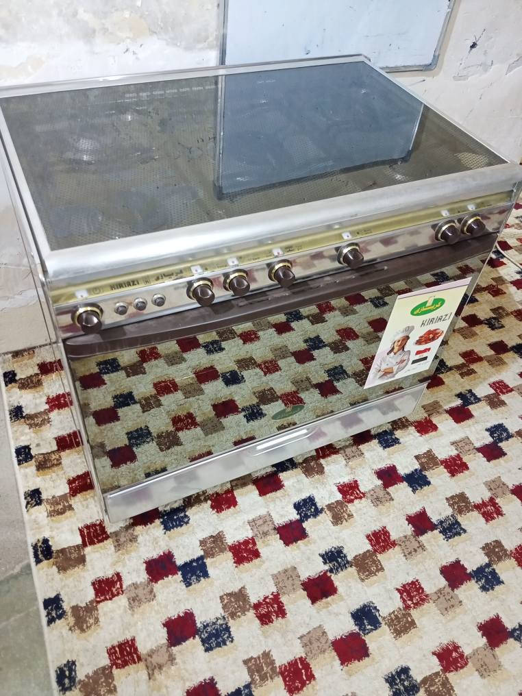 طباخ كريازي مصري حيل نظيف باب الاول شرط الشغل عالفحص العيون والفرن السعر 285 وبيه مجال شراي تفضل خاص. كركوك كركوك, العراق


**إذا كنت صاحب هذا الإعلان وتريد حذفه لأي سبب، رجاءا أرسل رسالة إلى الدعم الفني**