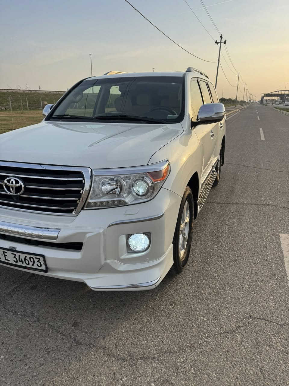 لاندكروز2013 بريم
المواصفات معروفة 
فتحة 
كشنات جلد 
٦سلندر 
كشن كهرباء 
انارة داخلية
ماشية 196Km
وباقي مواصفات الاندكروز معروضة
السيارة كفالة عامة  
عدا بارد شي قليل 
للاستفسار ***********
مكان السيارة كركوك
السعر ٣٧٥
