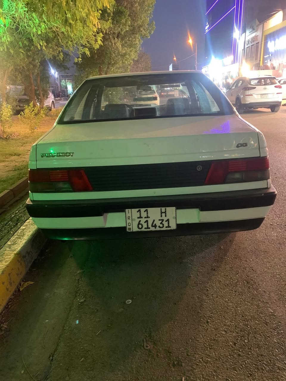 بيجو روى للبيع موديل 2008 سنوية جديدة بسمي 

رقم بغداد 
سيارة بلادية تبريد ثلج گير محرك كهربائيات جيد جداً 

السعر 36 ورقة 

العنوان بغداد حي الإعلام 
المزيد من المعلومات للإتصال ***********
