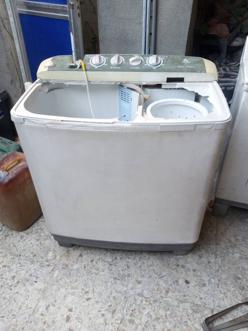 السلام عليكم
غسالات شغاله 2 سعر 80
جرابي حديد 2 سعر 50
الزعفرانية ***********
