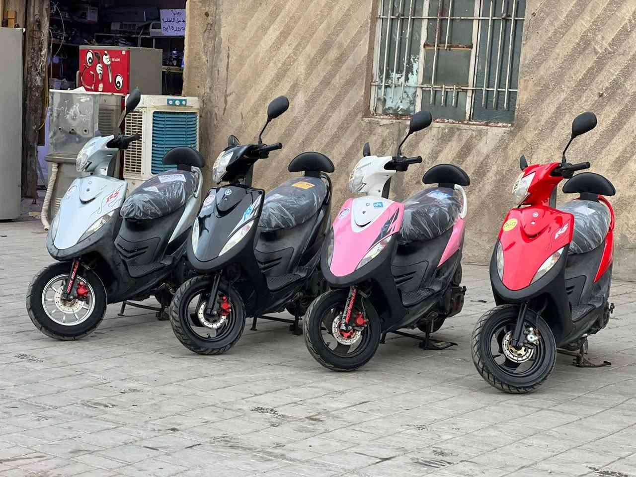 سلام عليكم.... مكلف بلنشر
دراجات ماكس عدلة   🛵 للبيع
دراجات شلعه معدل كهربائيات كلهه شغاله 
دراجات جدد  بلاديات
أي نقص مابيهن 
جيب فيتر وتعال افحص
العنوان بغداد مدينه الصدر  الاستفسار الاتصال على الرقم 📞 ***********
