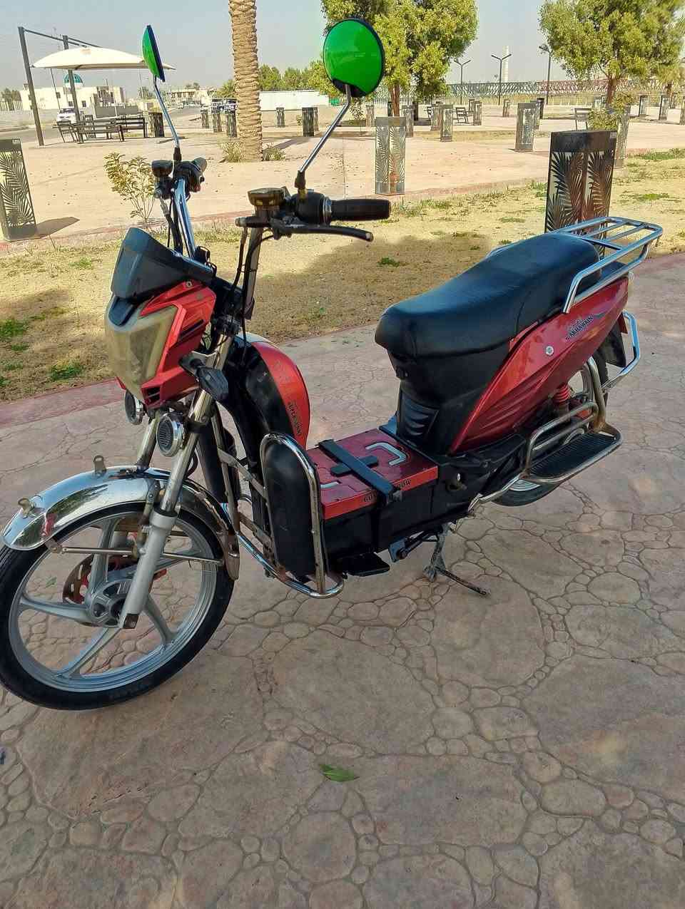 دراجه هارلي للبيع سعر 300بطاريات نص عمرهن يمشن 15كيلو متر كهربايات شقاله كله  للستفسار ***********.   ***********
