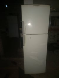 ثلاجة • غسالة حوضين • سيديه شغالات