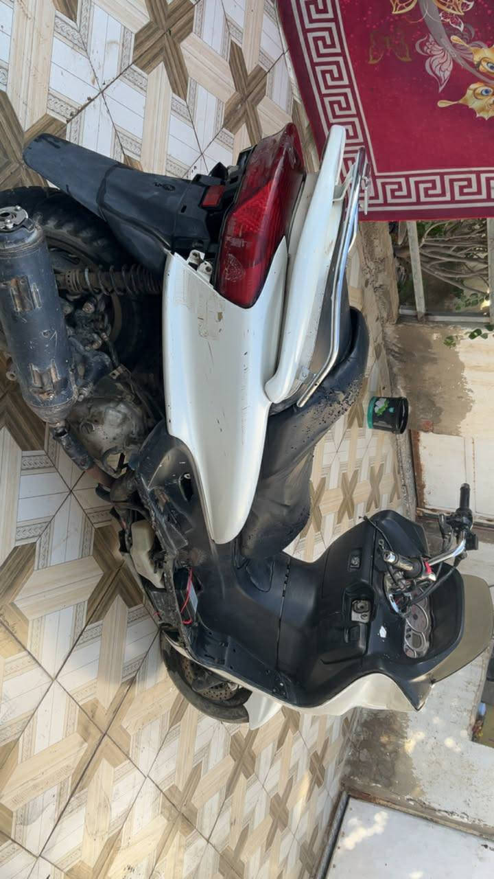 دراجه ماجسته مكينه مكفوله دراجه جاهزه وشغاله سعر 600 وبيها مجال ***********
