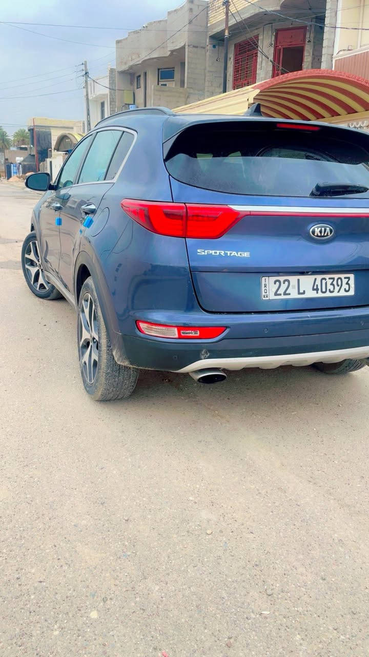 السلام عليكم وكل عام وأنتم بخير كيا سبورتج ٢٠١٨ فول فول مواصفات كلشي بيه مايحتاج اذكر مواصفاته حادث موضح بالصور بسيط بدون أي دواخل  رقم اربيل الجديد تحويل مباشر السعر ١٦٥ ورقه وبيه مجال المكان بغداد اليوسفية الاستفسار *********** اخواني المايعجبه المنشور يذكر كلمة يالله وجزاكم الله خير الجزاء
