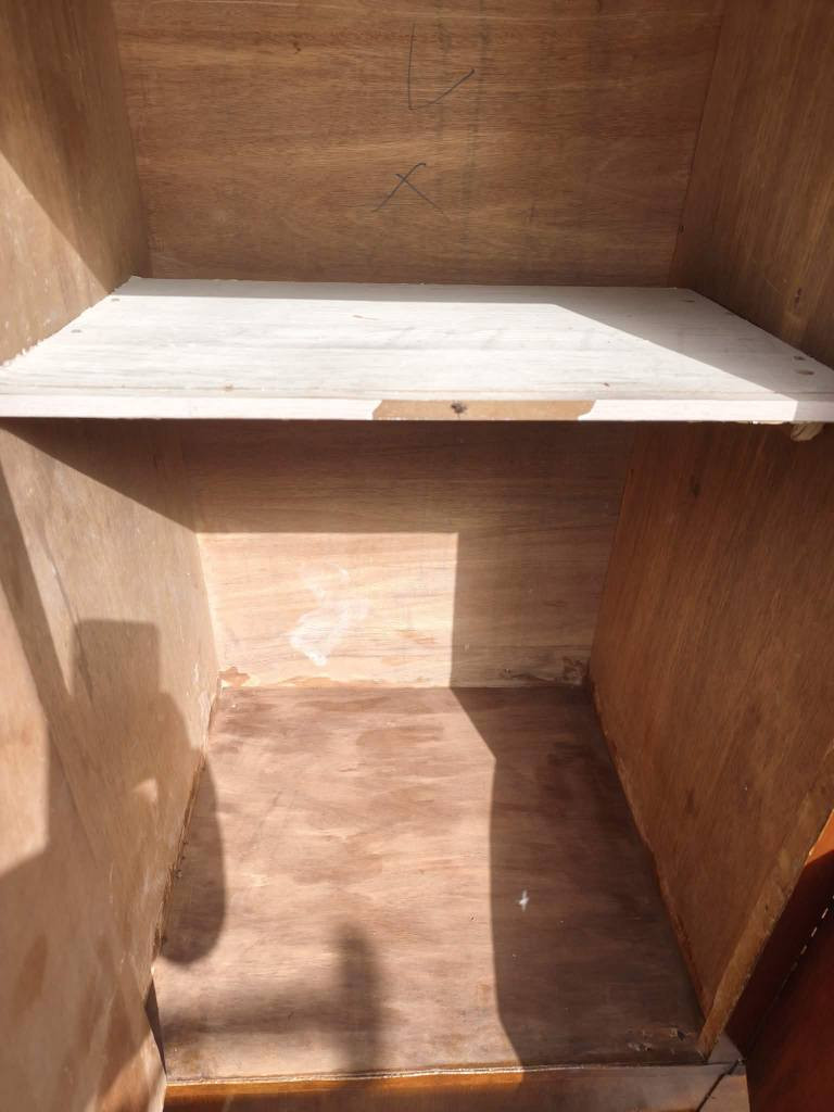 بوفيه نضيفه جدا طول مترتين ونص 

‏‪0783 230 5445‬‏ ديوانية, القادسية
