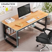 ميز مكتبي • بغداد