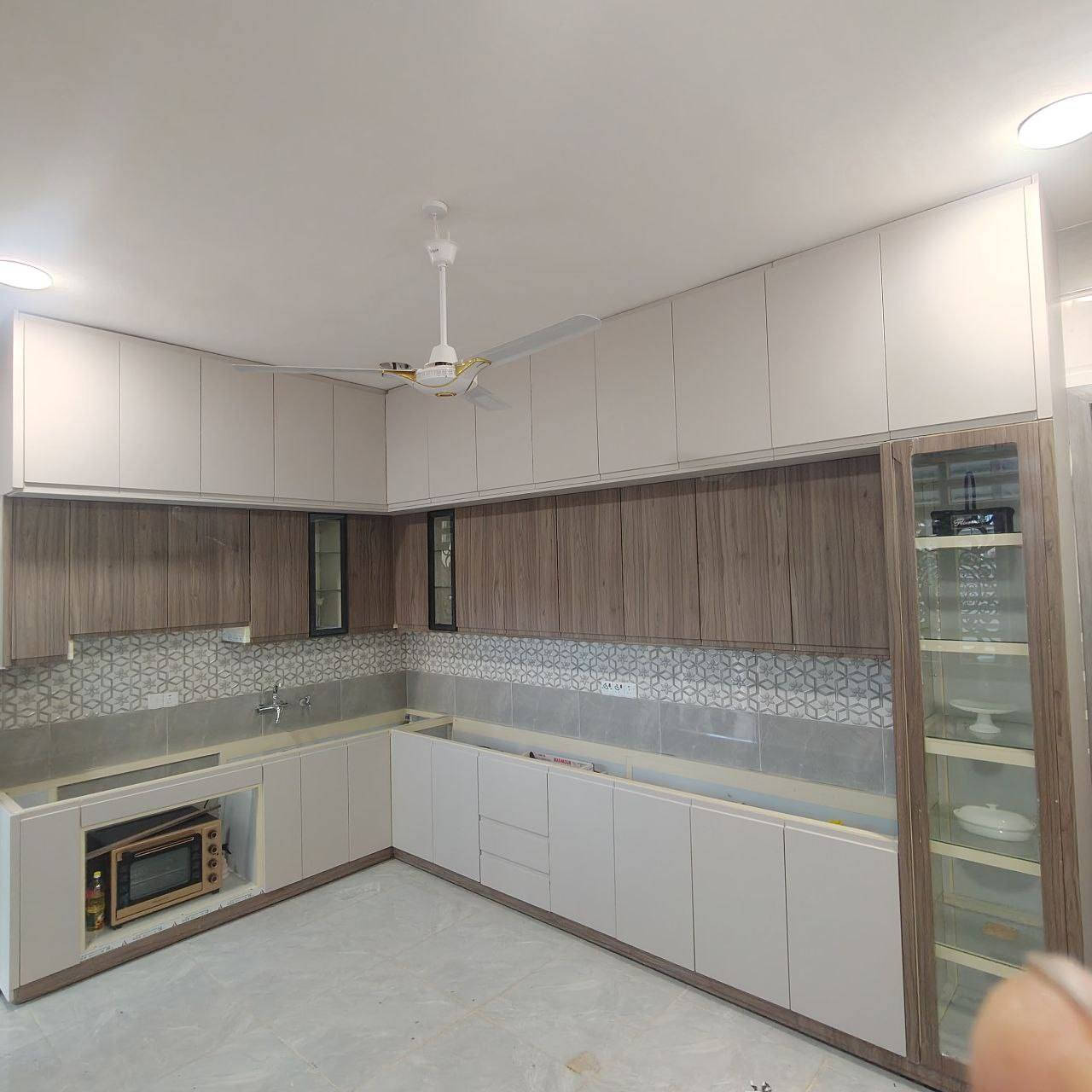 معمل الياسري للألمنيوم والديكور
كاونترات الداخل ألمنيوم والخارج الأبواب بالون بريس خشب بأحدث التفاصيل و الموديلات 
الموقع [ شارع ٧ نيسان/ مقابل مستوصف الجولان]
واتساب ( ***********)
