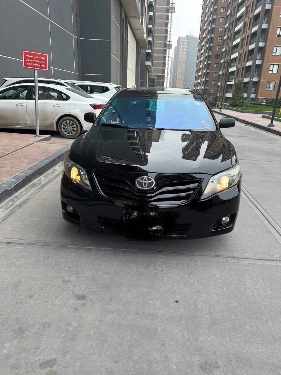 اسلام عليكم من رخصت مدير الكروب تويوتا كامري 2011 فول مواصفات اسبورت واحد على واحد مزوعه للخير محرك 6 سياره جاهزه محرك كير حداديه تخم تاير باتري كهربائيات كله جديد وكله شغال تبريد ثلج سياره كل نقص مابيه علمن السياره متجايه ومصبوغه صبغ عام رحمه لهلك اقره المنشور قبل ماتخابرني والي مايعجب السعر الله يرزقه بل احسن منه بحق هاذه شهر رمضان السعر 90العنوان كربلاء المقدسه *********** اتصال واتساب وخاص موجود
