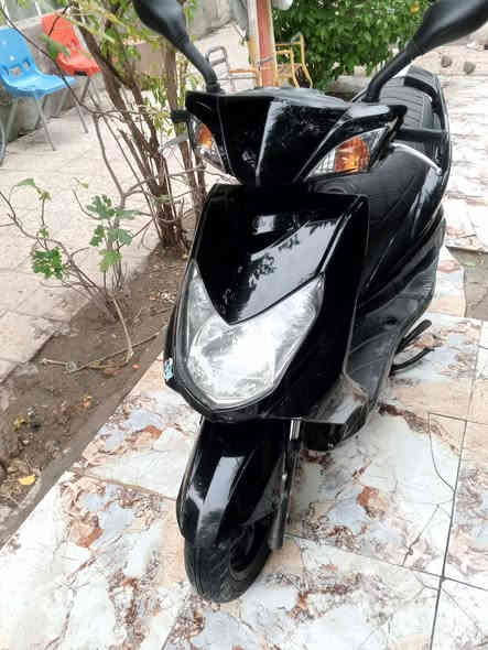 السلام عليكم للبيع سكنس فحل 

مكفوله  مكاني الجزيره السياحية بغداد 
650 وبيها شي بسيط

***********
