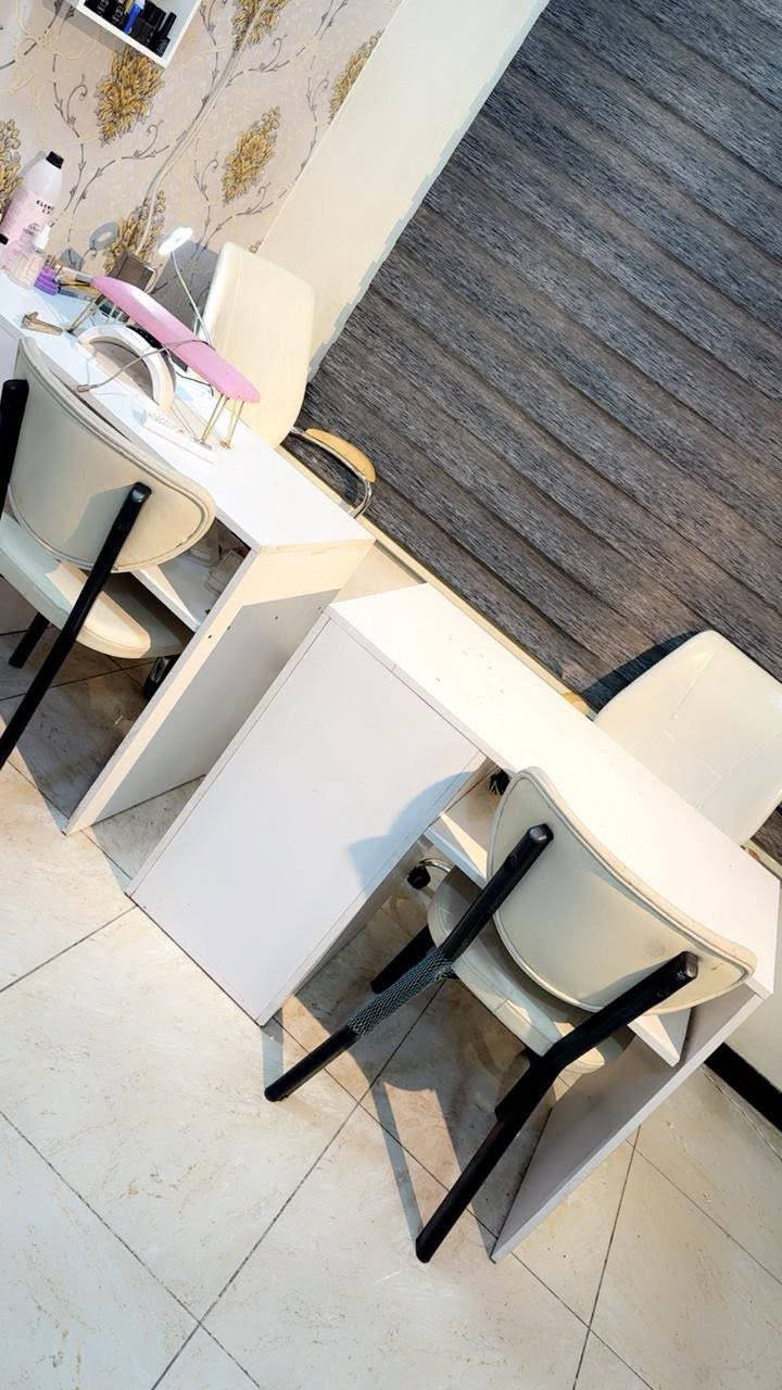 غراض صالون البيع موكان منصور بغداد مكلف بل نشر صاحبت صالون هذا رقمه الاستفسار

0776 050 6855
