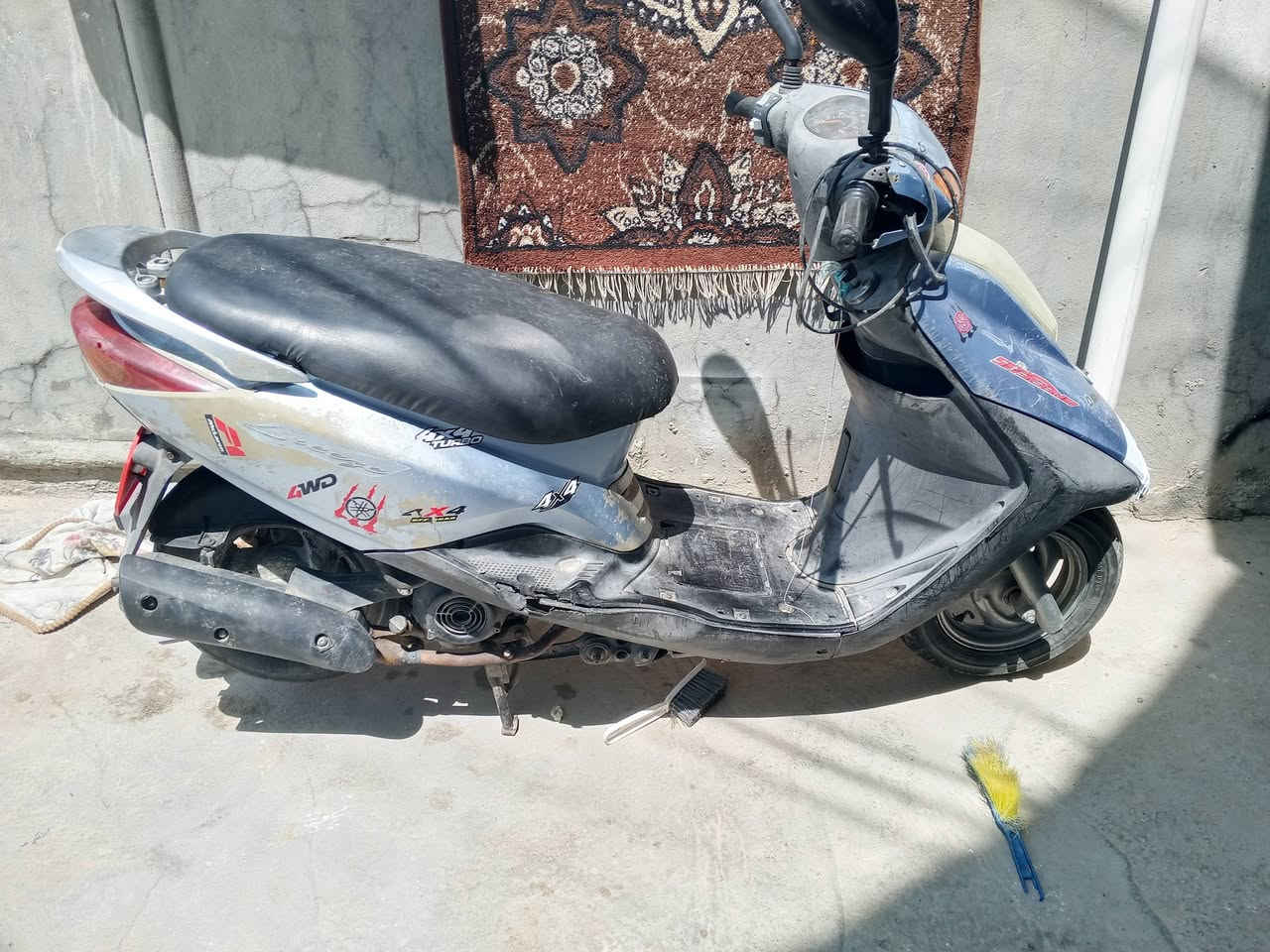 دراجه بريز كله شغاله مكينه لا تنقيص ولا تبخير كهربائيات كله شغاله سلف هندر شغال لايت زنون مكينه خرسه سعر 400 بيه مجال قليل  مكاني ابو غريب زيتون 
متواجد عل واتساب عل رقم 
***********
***********
