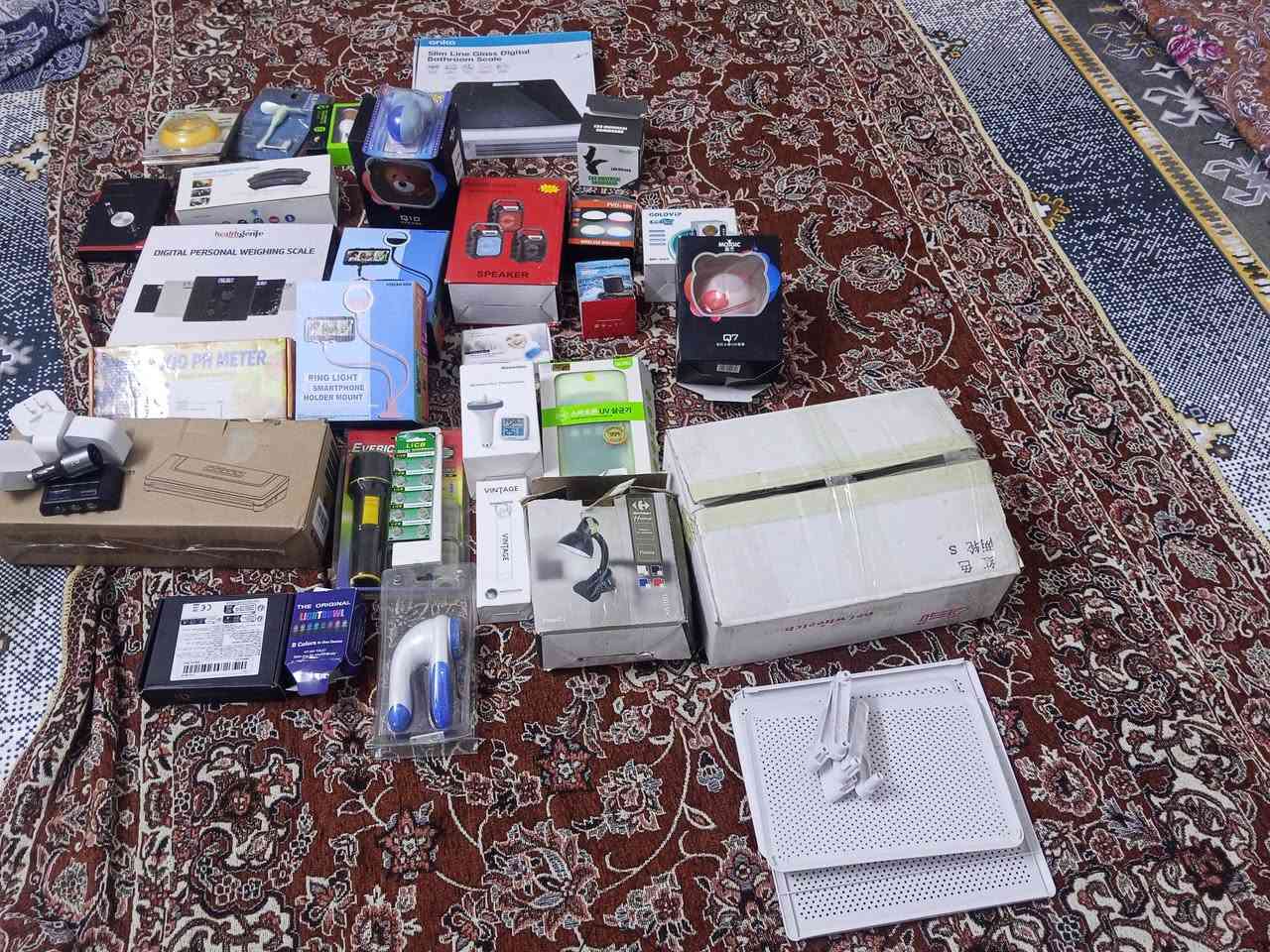 سلام عليكم عندي هاي الشلعه 75 واصل  شغال 
***********
