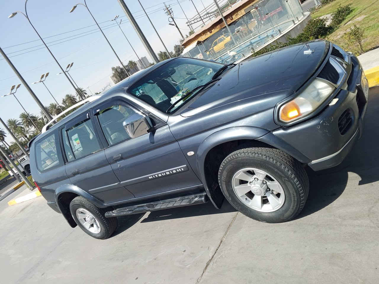 السلام عليكم 
ناتيفيا ٢٠٠٧ رقم اربيل باسمي مكفولة كفالة عامة من الصبغ والجراد 

سعر 97 وبي مجال حك الجية

تخم تدفئة تبريد شغال ثلاجة

لايت زنون اصلي 

مكينه وكبر ممفتوح برغي بيهم 

لو كير شغال

داخل مال شركه بالجيس شخط ما مشخوط 

تخم تاير جديد اصلي 

باتري جديد 

سيارة برغي ما ناقصها جديدة ترايك للبصرة 

مكان السيارة بغداد 
***********
***********
