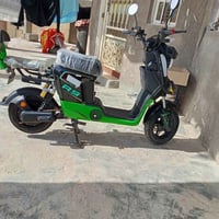 دراجة شحن • آر ٩ • ٥ بطاريات