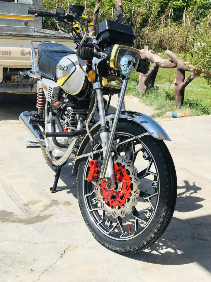 السلام عليكم سونك موديل 25 مكفوله كفاله عامه كله شغال محرك200ccشلعه ومعدل خير من الله كهربائيات كله شغاله كلج عنبار اوراق اصولي جاهزه السعر ٧٥٠وبيهه مجال للطيبين 
رقم الهاتف:***********
