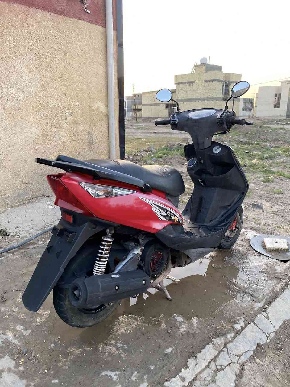 السلام عليكم 
ثعلب كفالة عامة جيب فيتر وافحص للبيع او مراوس حسب القناعة كله بلادي مكينه وكفر وكابريتر السعر 850 وبيه مجال مكاني بغداد الشعلة ***********
