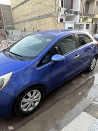ريو هاشباك موديل 2013 السياره مثل ما موضح بلصور للبيع السعر90ورقه رقمي...