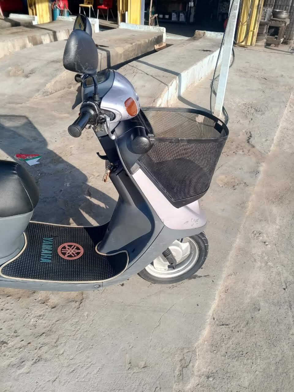 السلام عليكم
للبيع دراجة ام البردة نضيفة خير من الله العنوان المسيب مفرق السمنت للاستفسار:***********
