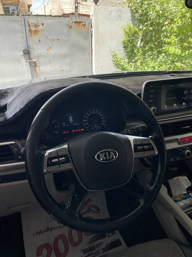 خليجي Lx
ماشية 127 الف
الموديل 2020                                   
حجم المحرك 3800. V6
مفتاح التشغيل بصمة                             
تشغيل عن بعد 
تطعيم الخارج بالكروم
AIRBAG 8عدد
ABS
🔦لايت LED 
🔦كشافات زينون رباعي                                   
حجم الاطار 245/50R20
مقود جلد حياكة 
مثبت سرعة                                          
المودات والاوامر الصوتية 
فحص نظام السيارة 
عدد المقاعد 7                                       
عدد التجاوي 7 متحركة 
شاشة ابل كار بلي
الانارة الداخلية LED
اريل نفكيتر                                       
كامرة دوارة
شاحن موبايل 
حساسات أمامية 
حساسات خلفية                                 
تبريد شاشة 
3 قطع تبريد 
لوحة تحكم خلفية للتبريد                      
نظام مانع الانزلاق 
مود درايف 
Comfort ، eco ، sport ، smart 
اشاير بالمري والمري قابلة للطي كهرباء 
مخرج USB 
 Bluetooth
مخرج منفذ الطاقة 
عدد حاملات اكواب  8

السعر 25 الف دولار وبيهة مجال 

الرقم *********** بغداد, العراق
