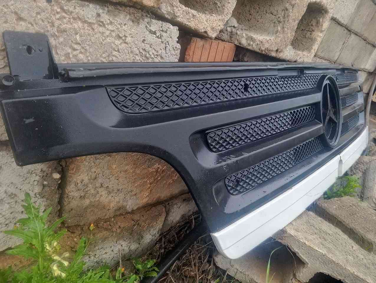 السلام عليكم اخوان عندي هاذه العطٓر مال اتيكو للبيع بي كسر صغير الباقي كله سليم ، العنوان كركوك *********** لشراء اتصال على الرقم
