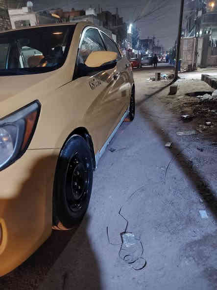 سلام عيكم هونداي اكسنت مديل 15وارد امريكي
سياره حلوه كبل الشارع ضربته باب السايق والدوسه
سياره كلشي شغال بيه السعر 85 وبيه مجال
رقم بغداد المكان بغداد الامين الثانيه الرقم ***********
