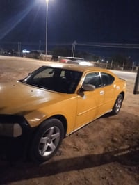 تشانجر الموديل 2010 السعر 75 وبمجال للشرايه  07802231683. 07811694775