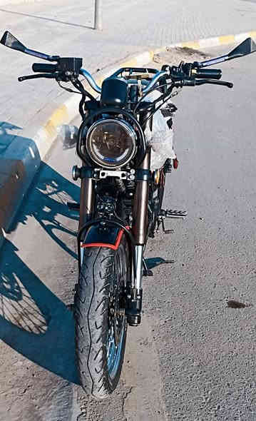 دايون لاتي ٢٠٢٢ رقم بابل تحويل شوكت ما يعجبك
مكينه ٢٠٠ كتابه حمره 
دراجه فول نضافه مكينه شاصي كهربائيات كفاله انطيك ضمان شهر فحص 
لا تبخير لا تنقيص لا عطل كبل لشارع 
عليه ادامه كامله ...باتري +دسكات تخم +بلك ليزري+كابريتر +فلتر شوته 
دراجه عوزه تانكي فقط فقط مابيه غير شي 
سعر ١،٨٠٠(مليون و ٨٠٠)بيه مجال لشراي 
مكان كربلاء طوريج ***********
