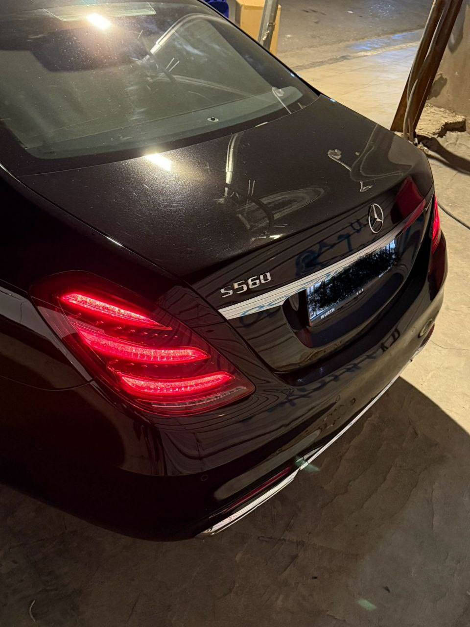 السلام عليكم للبيع مارسيدس S560 فول مواصفات موديل 2018 رقم بغداد السيارة داخلة كلين ماشية 66 ميل للاستفسار الاتصال على الرقم*********** بغداد, العراق
