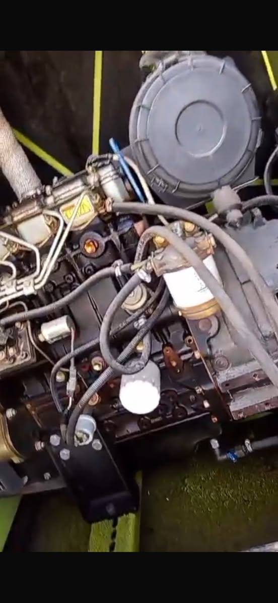 مولده بيركنز 4 سلندر انگليزي 
22 kva 
شرط بلاد برغي ما مفتوح 
***********
