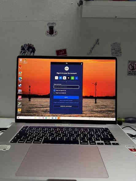 سلام عليكم 
ماك بوك برو 2019 late 
حجم 16inch 
Ram 16g 
Ssd512 
Gpu 6g 
جهاز أخو جديد مشحون ١٥٠ مرة بس 
كارتون شاحن الأصلي موجود 
السعر 800000IQD 
رقمي *********** 
مكاني بغداد البياع
