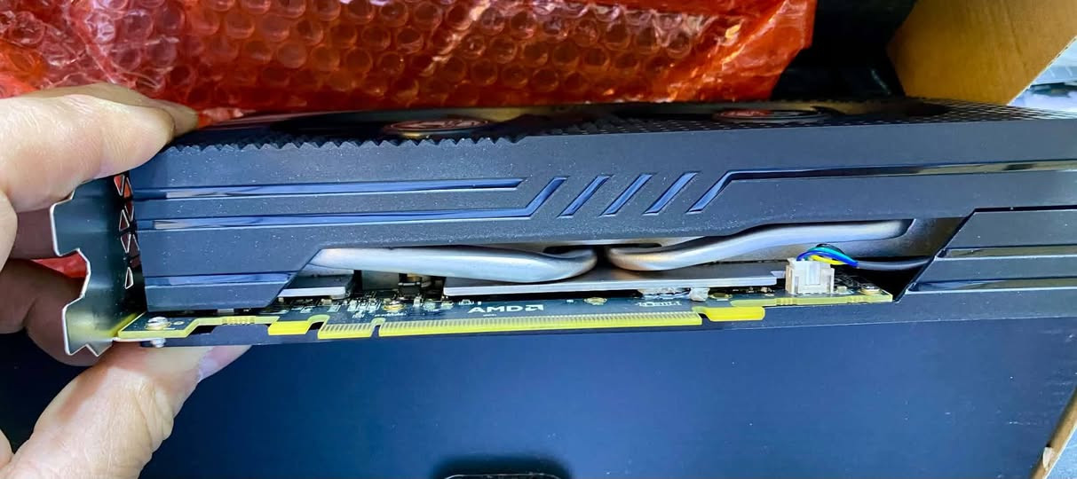 كارت شاشة ٨كيكا AMD Radeon RX 850 8 GB


**إذا كنت صاحب هذا الإعلان وتريد حذفه لأي سبب، رجاءا أرسل رسالة إلى الدعم الفني**