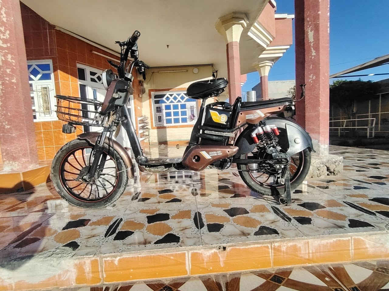 اسلام عليكم مطور للبيع السعر 200 الاتصال على الرقم ***********
