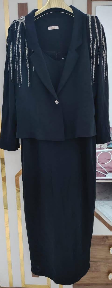 فساتين سعر الواحد ٢٥ الف *********** كربلاء
