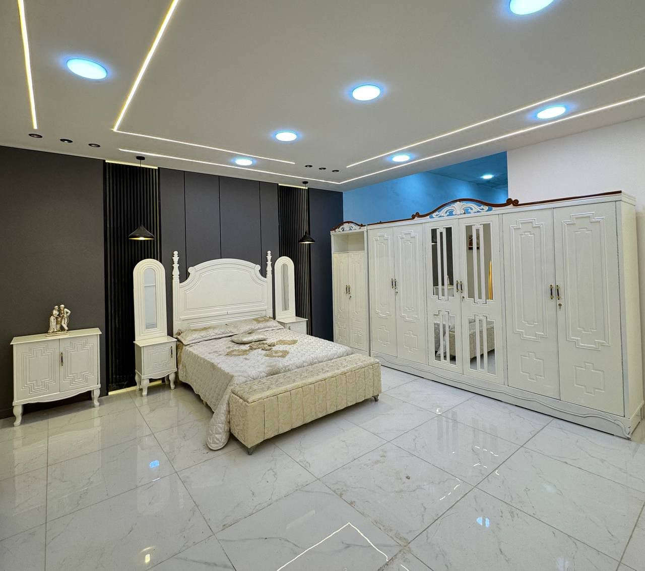 السعر // مليون و 50 فقط 😍

🔅تفاصيل الغرفة المرمري  ....

 خارج ٤ملم ام دي اف 🔺
وداخل معاكس ٣ملم 
صبغ حراري  درجة اولى 

عدد القطع  ٧ قطع 😍
🔺1 //جرباية  قياس  ١٦٠ × ٢٠٠ 
🔺//ميز جانبي ايسر قياس ٥٠
🔺2// وميز  جانبي  قياس ٥٠
🔺3// زاوية ارتفاع مترين عرض ٨٠
🔺4// وميز بلازمه  
🔺5//وميز مراية ارتفاع مترين عرض ١٢٠
🔺6// وكنتور ٦ باب  ارتفاع مترين و١٥ طول ٣ متر و١٥

القطعه الثامنة حسب الطلب شازلون
سعرها ٥٠ الف ❤️

(توصيل مجاني مركز بغداد )
التوصيل يشمل الشد مجاني 🔥
(اطراف ٥٠)
باقي المحافضات حسب البعد
شازلون سعرها ٥٠ الف
شازلون مخزن ٧٥ الف


**إذا كنت صاحب هذا الإعلان وتريد حذفه لأي سبب، رجاءا أرسل رسالة إلى الدعم الفني**