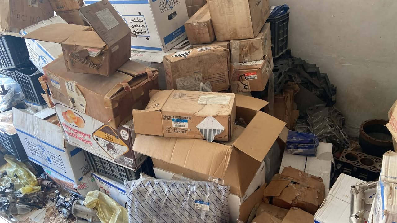سلام عليكم حاويه كامله لسيارات الكوري اكو بعد غراض تجي تاخذهن شلع سعرهن مناسب جدا جدا و بيهن ستفاده عاليه للستفسار علق و ادخلك خاص


**إذا كنت صاحب هذا الإعلان وتريد حذفه لأي سبب، رجاءا أرسل رسالة إلى الدعم الفني**