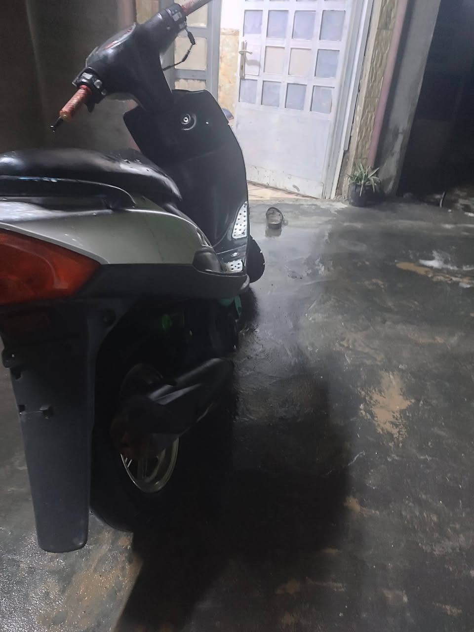 سلام عليكم شباب مرخصت الادمن دراجه ماكس كامله مكمله دراجه مابيه اي نقص شغاله سلف هندر كهربائيات شغاله شباب مثل مشوفون نضافتهه وخرسهه دراجهه وناعمهه ححيل تجي بس شغل وتطلع شلعه معدل حلوه بيه ويالهه نضيفات سعر ٥٠٠ وبيهه مجال لل شراي مكاني فلوجه ل شراي يدش خاص


**إذا كنت صاحب هذا الإعلان وتريد حذفه لأي سبب، رجاءا أرسل رسالة إلى الدعم الفني**