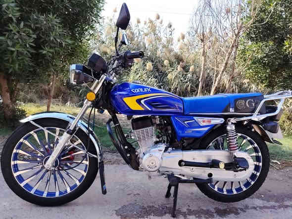 للبيع دراجة سيفان موديل ٢٤ شكل ٢٥ دراجه جديدة مابيه اي نقص محرك ضاغطه وزنجيل كهربائيات كله فول اوراق كارتونيه ومنفيس فقط بدون كمرك مكان بغداد المدائن سلمان باك سعر ٨٥٠ وبيه مجال للاستفسار *********** واتساب الموشراي لايتصل ولا يعلق لحد يكسر بحلال العالم
