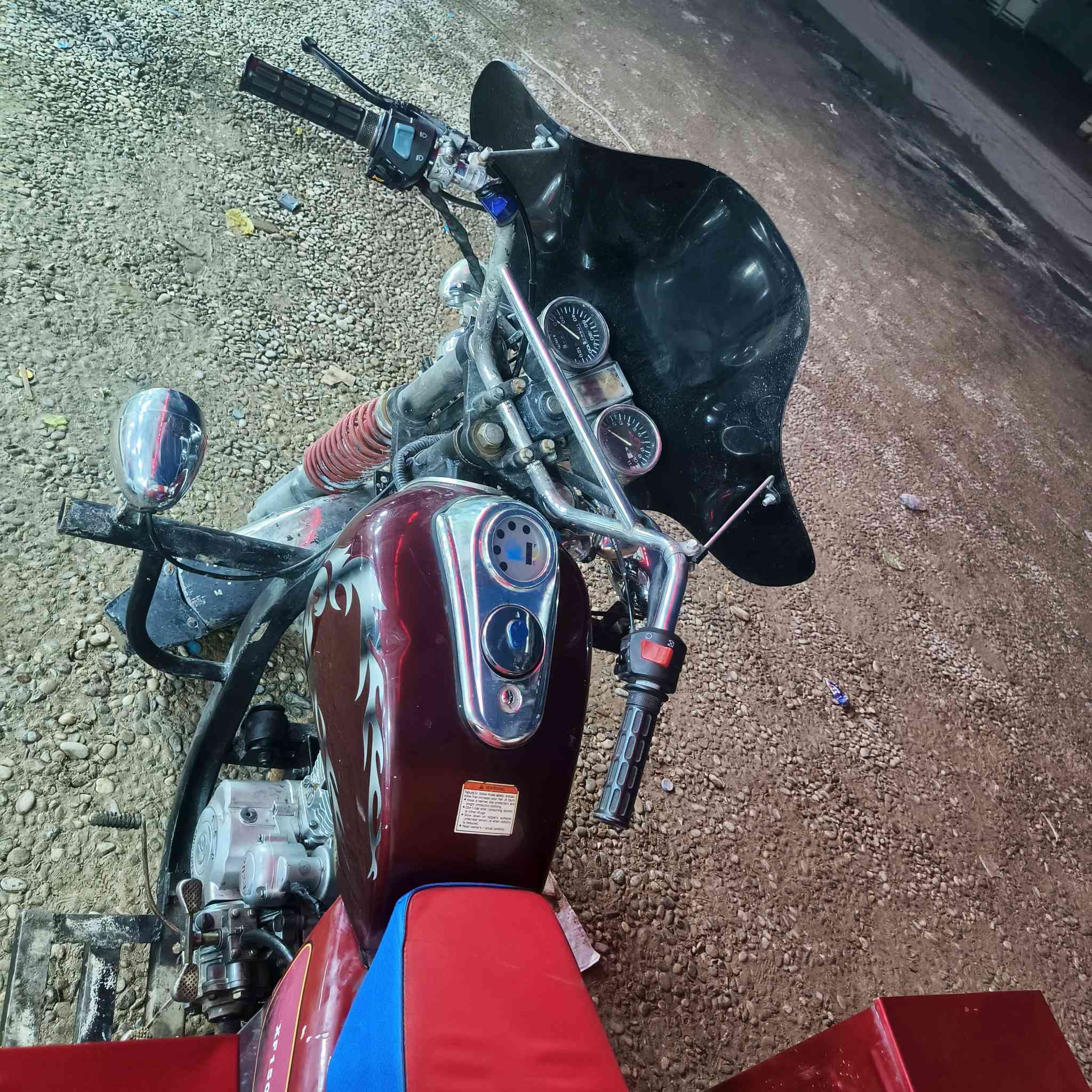 @السلام عليكم ورحمه الله وبركاته اخوان ستوته جمره للبيع موديل 2019 كلشي بلادي معدا محرك 2024 كلشي شقال سلف كهربيات  الموقع جنوب الموصل ناحية القيارة قرية العوسجة السعر 1100 وبيها مجال للطيبين +وراقه كاملهههه
‏رقم صاحب الستوته: الرقم ‪***********
‏ملاحظة : المو شراي لا يطب خاص وتحياتي
‏
