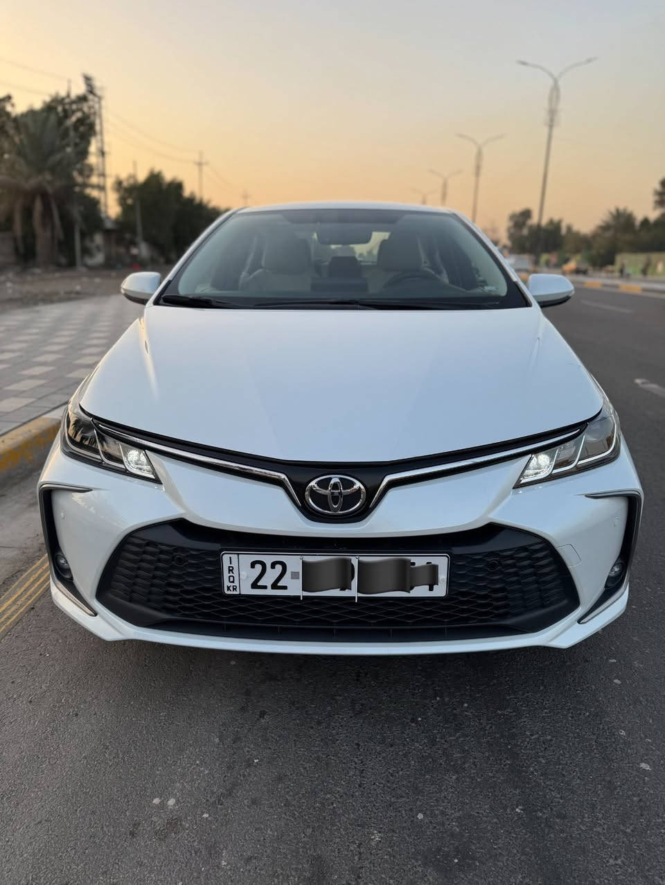 اللهم صل على محمد وال محمد
السلام عليكم 
للبيع تويوتا كورلا 2024 شركة ساز بانزين فقط مكفولة كفالة عامة من الشخط والبارد والصبغ والضربة السيارة بعدها زيرو مواصفاتها 
تشغيل بصمة 
تحكم ستيرن
كشن بقلاوة
قطعتين تبريد
حساس امامي خلفي اصلي
كامرة خلفية
مري شفط
شاشة معلومات كبيرة
ويل 17
مقاعد مخمل لونين
عدادات ديجتال
لايت لد
كشافات لد
Abs
ايرباك
نظام مانع انزلاق
مكينة 1800
رقم اربيل 
السيارة بعدها زيرو كفالة من كل النواحي 
ماشية 13 كم
مكانها بغداد الرصافة 
0772 757 4045
