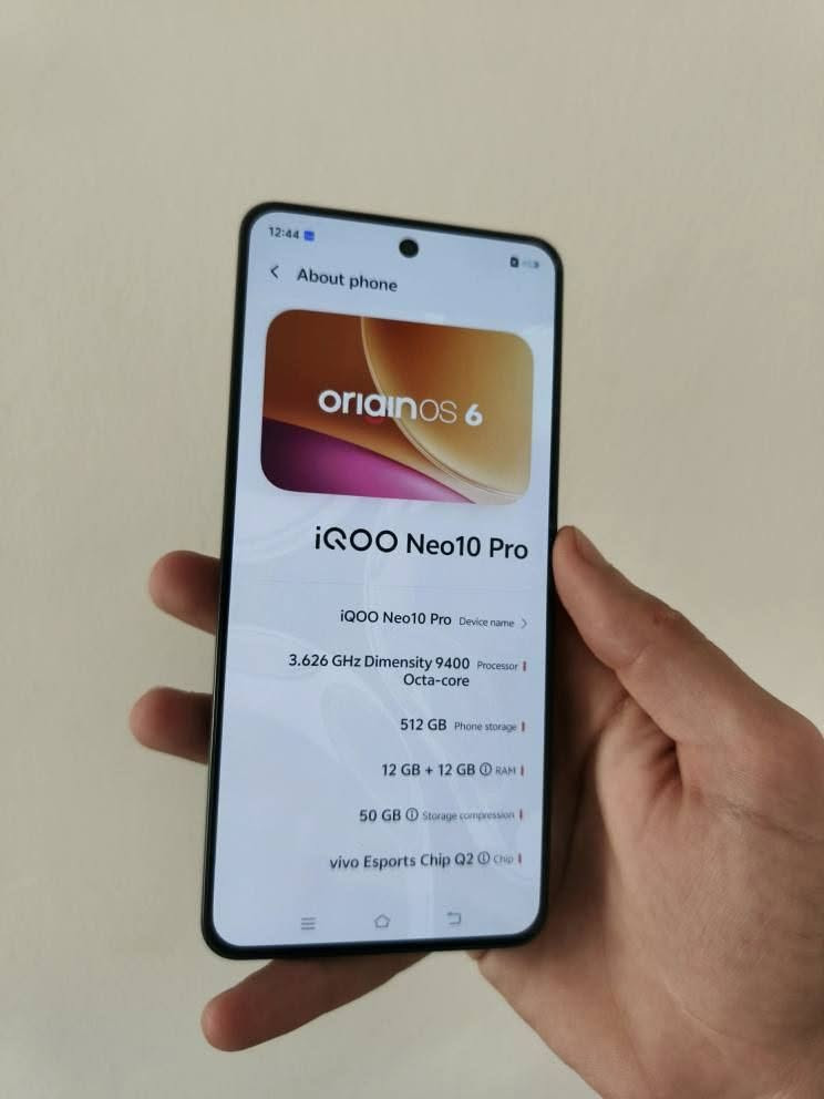 Vivo iqoo neo 10 pro❤️‍🔥 512gb

فرۆشتن و گۆرینەوە
شاشە ltpo amolid 144hz
نرخ: 455هه زار معامله ى نيه قفل 🫶
ڕام  12+12  و  512 گێگا
خاوێنی %99
کامل ئەشیا
dimensity 9400 plus هاوئاستی سناپدراگۆن8ئیلیته
پاتری 6100. 120وات فاستچارج 
کامێرا و پۆترەیتی نایاب 
pubg 120 fpsبۆ هەمویاریەک ١٢٠  
Gameturbo   144fps

***********  ، watsapp السليمانية, العراق
