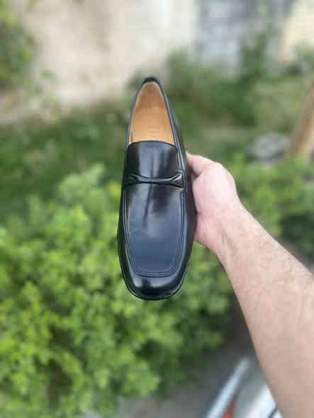 ماكنيني لوفر صناعة اسبانيا قياس 39 - 40
***********
