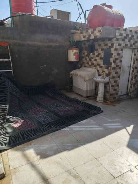 دار زراعي للبيع 
منطقه حي الشهداء الاول 
مساحه 100م واقع حال 140م 
شارع 15م 
يتكون البناء من طابقين 
الارضي غرفه + استقبال +مطبخ + صحيات 
بناء مسلح 
الثاني غرفتين مع صاله بناء عكاده
السعر 62 مع المجال 
للاستفسار اكثر مراسله الصفحه 
او اتصال ابو احمد 
***********
***********
