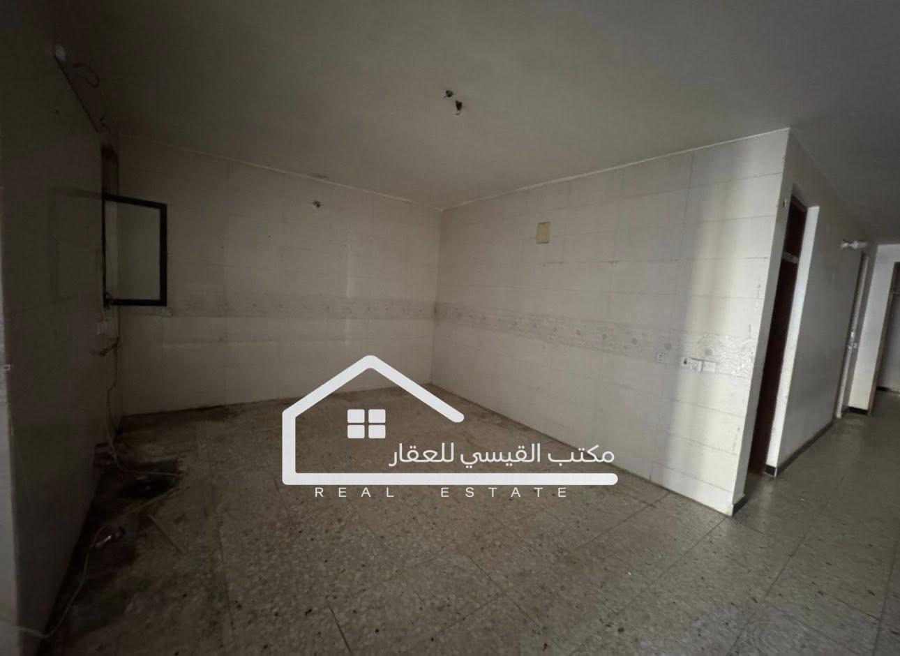 #لـلايـجـار في السيـديـة

مشتمل طابق اول 150م
نظيف جداً 
يحتوي على : 
غرفتين نوم 
وصالة ومطبخ 
وخدمات صحيـة .

لـلاستفسار : ***********

#مكتب_القيسي_للعقار_والأعمار .
عنوان المكتب📍
#شارع المركز مقابل مستلزمات التفاح الاخضر
