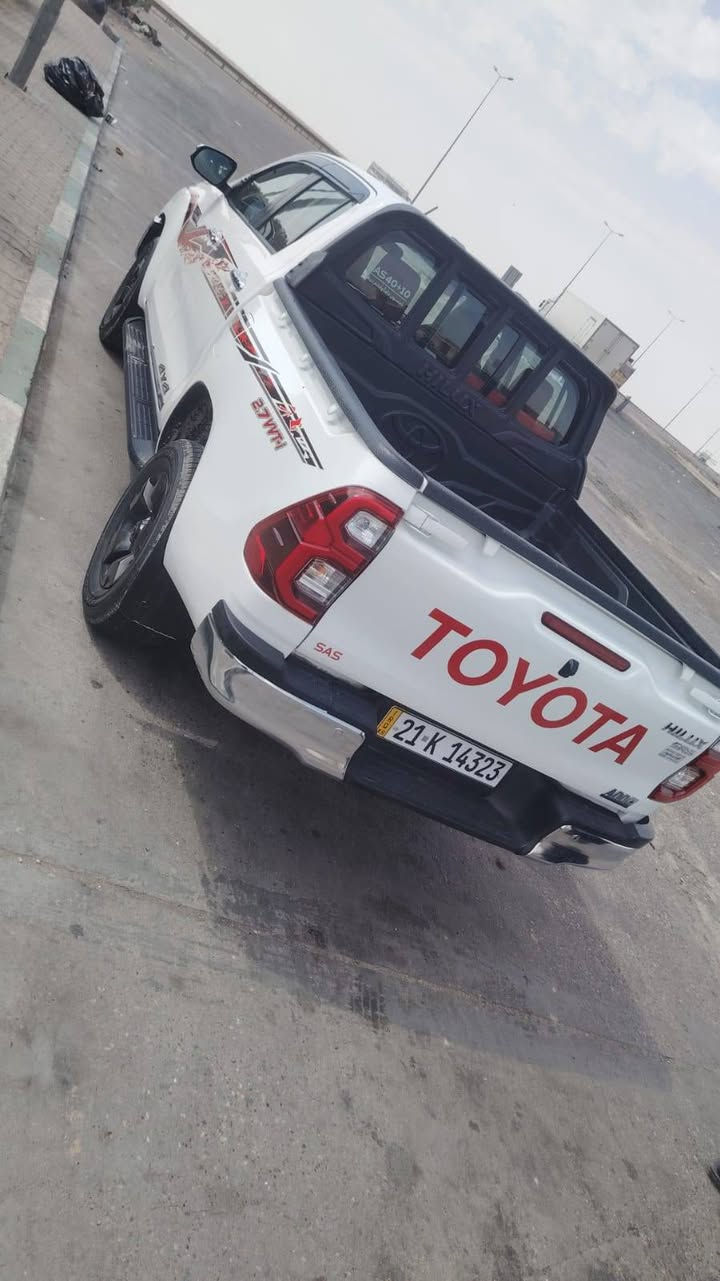 هايلوكس ٢٠٢٤ البيع ***********
