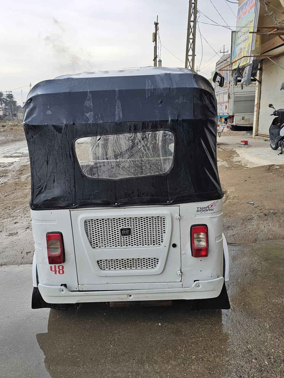 السلام عليكم تيك توك نظافه 100% كفاله عامه موديل 21 سعر 8ثمانيه وبيها مجال رقم ديالى تحويل  ***********
